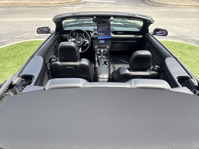 Certified 2019 Ford Mustang Convertible RWD image 6