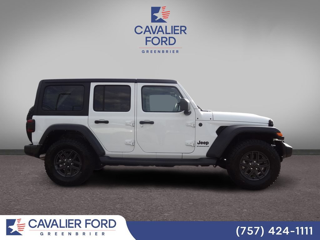 Used 2024 Jeep Wrangler Unlimited Sport AWD/4WD image 2