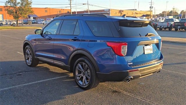 Certified 2022 Ford Explorer XLT w/ Equipment Group 202A image 7