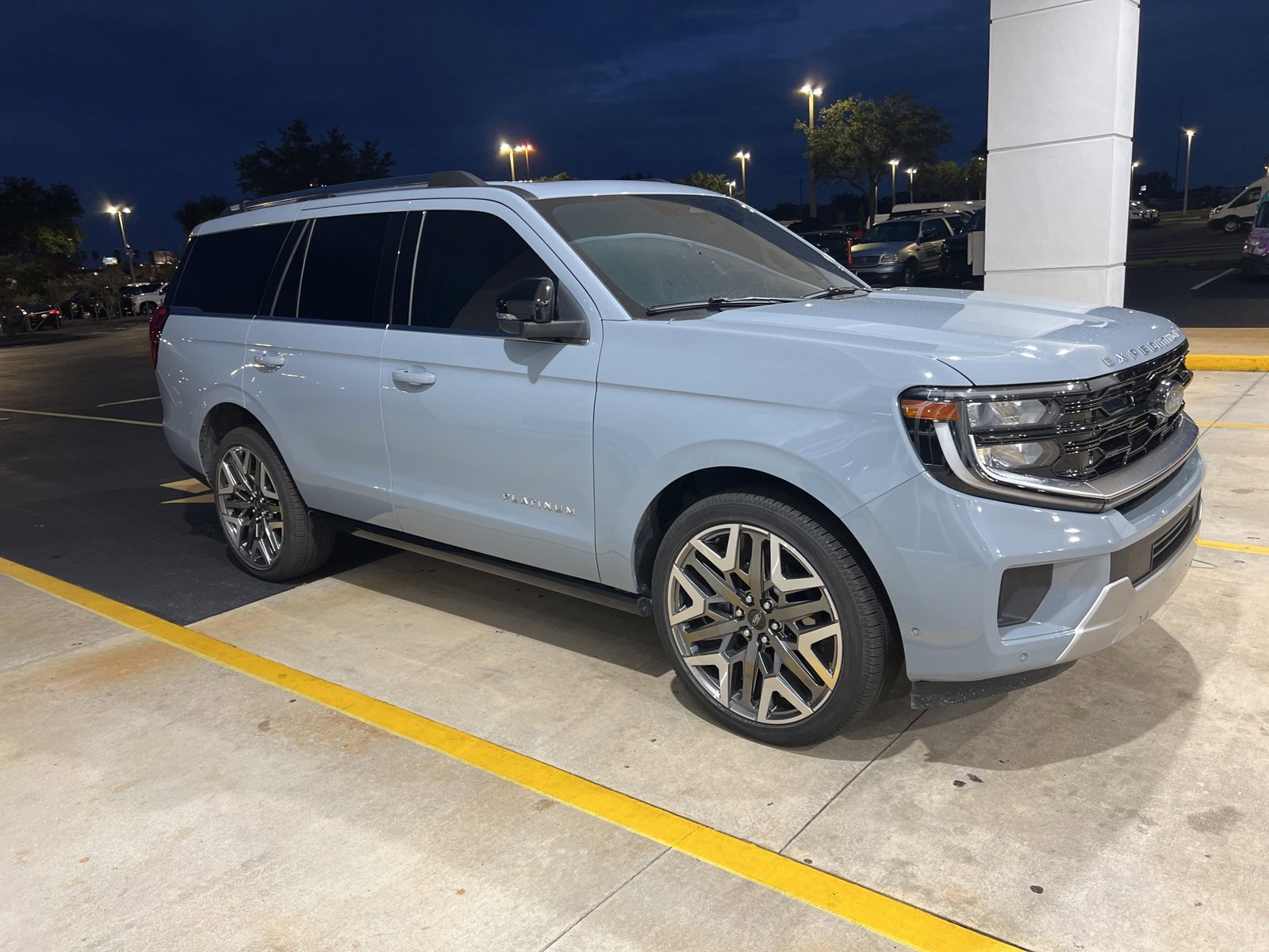 Certified 2025 Ford Expedition Platinum w/ Platinum Ultimate Package