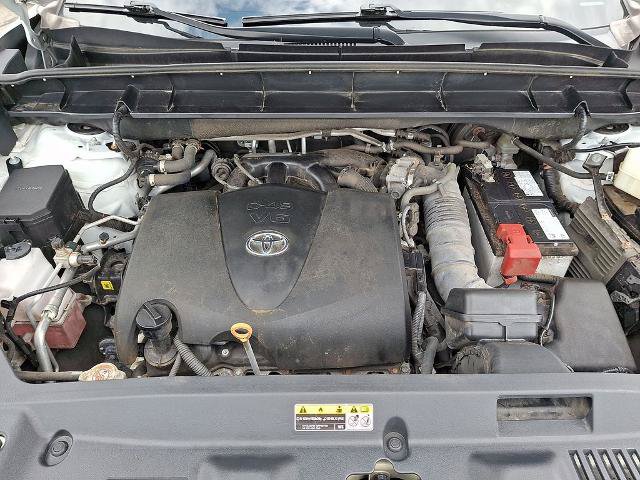 Used 2022 Toyota Highlander XLE AWD/4WD image 30