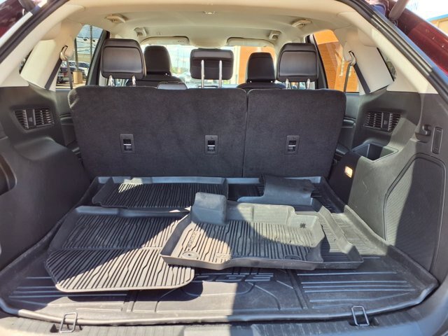 Certified 2024 Ford Edge Titanium w/ Class II Trailer Tow Package AWD/4WD image 20