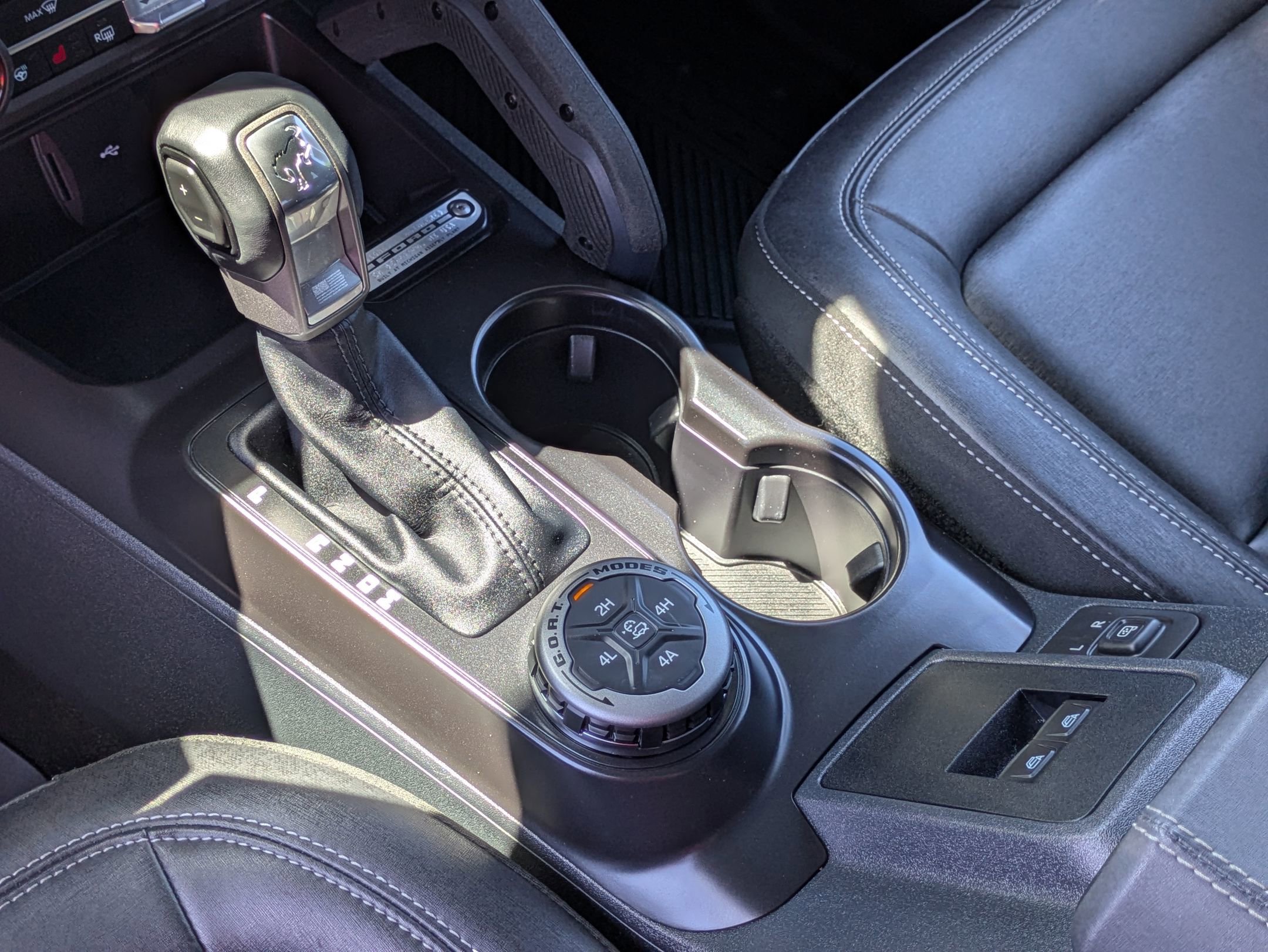 Certified 2025 Ford Bronco Badlands image 28