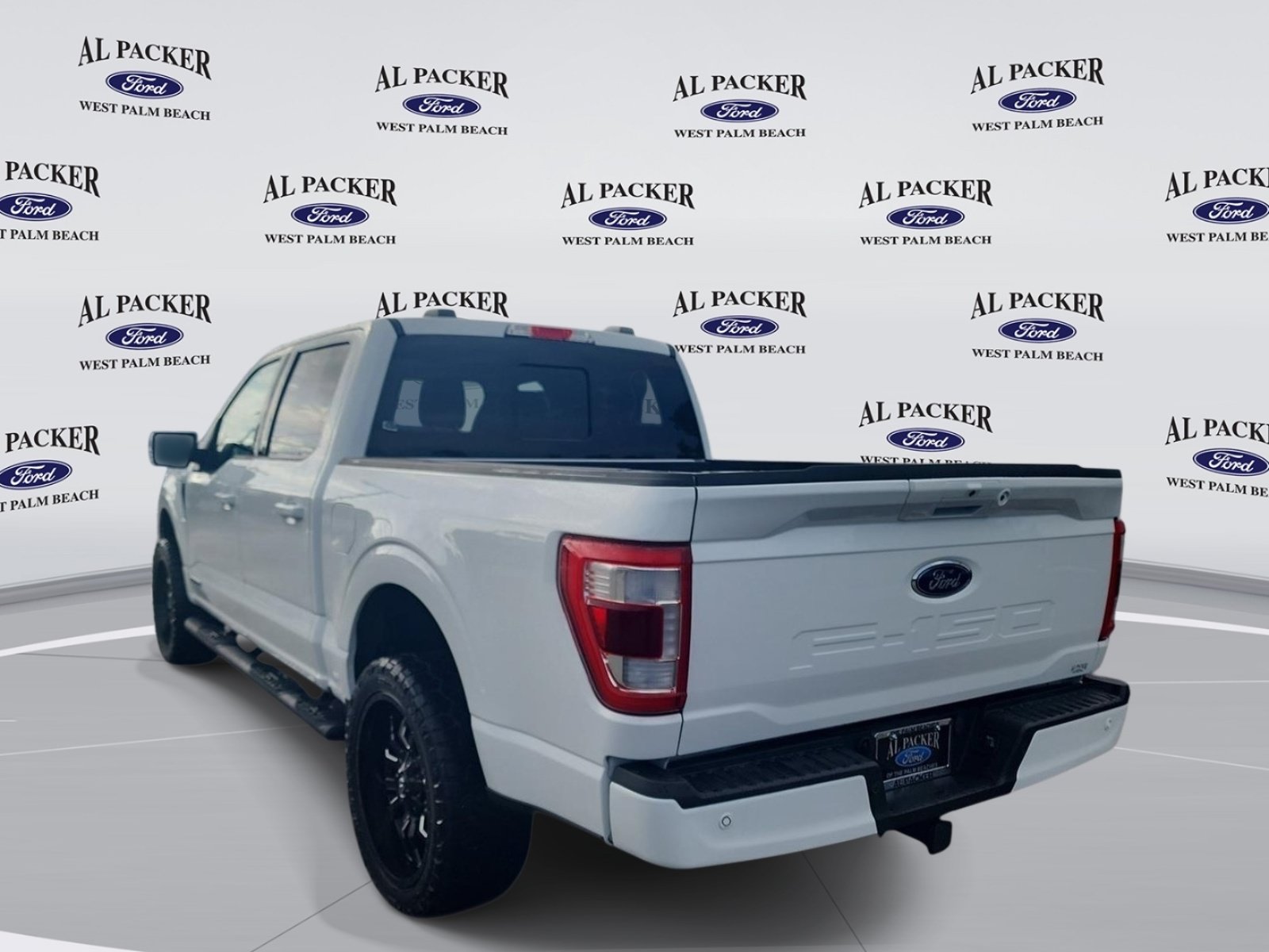Certified 2022 Ford F150 Lariat w/ Equipment Group 502A High AWD/4WD image 3