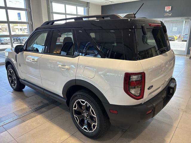 Certified 2025 Ford Bronco Sport Outer Banks w/ Outer Banks Tech Package+ AWD/4WD image 5