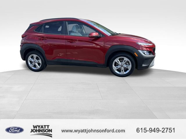 Used 2023 Hyundai Kona SEL AWD/4WD image 2