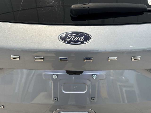 Certified 2022 Ford Escape Titanium w/ Titanium Elite Package image 31
