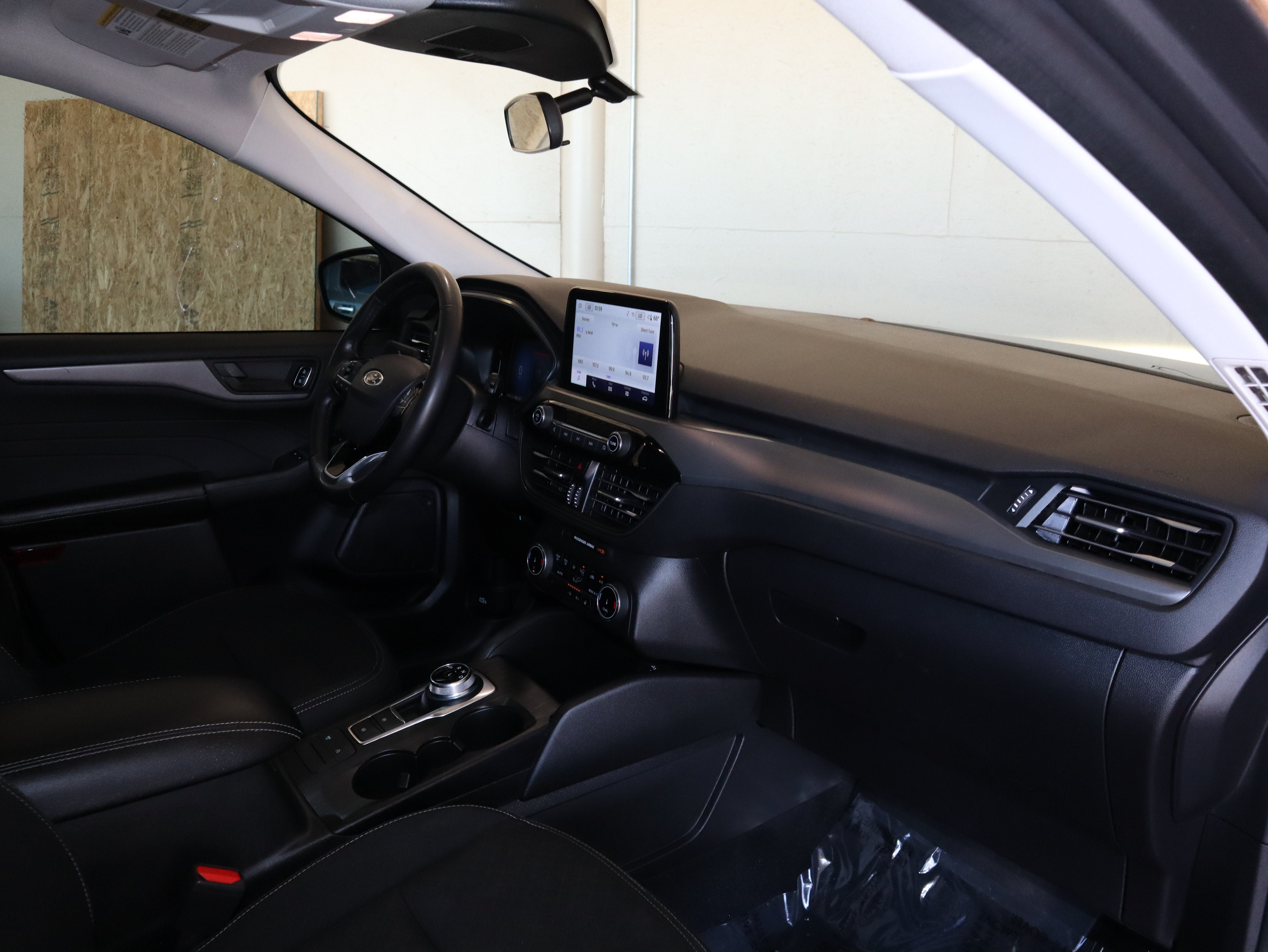Certified 2024 Ford Escape Active AWD/4WD image 38