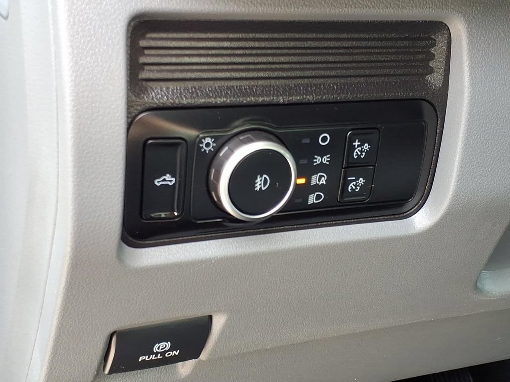 Certified 2024 Ford F250 XLT AWD/4WD image 17