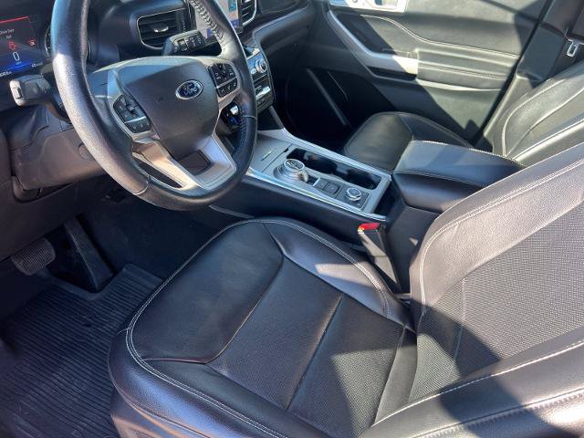 Certified 2023 Ford Explorer Limited w/ Equipment Group 301A AWD/4WD image 11
