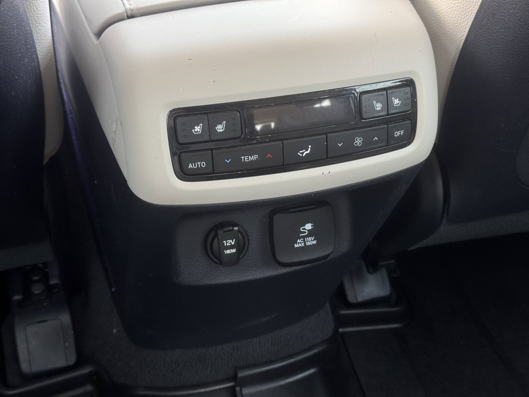 Used 2023 Hyundai Palisade Limited w/ Cargo Package AWD/4WD image 30