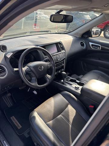 Used 2020 Nissan Pathfinder SL image 5