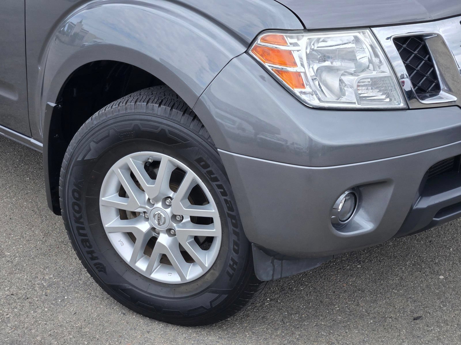 Used 2019 Nissan Frontier SV RWD image 9