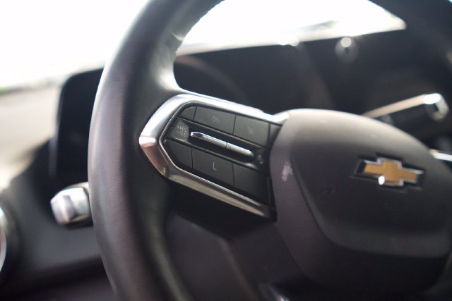 Used 2025 Chevrolet Equinox LT FWD image 15