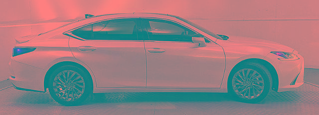 Used 2024 Lexus ES 350 Luxury w/ Accessory Package (Z1) image 2