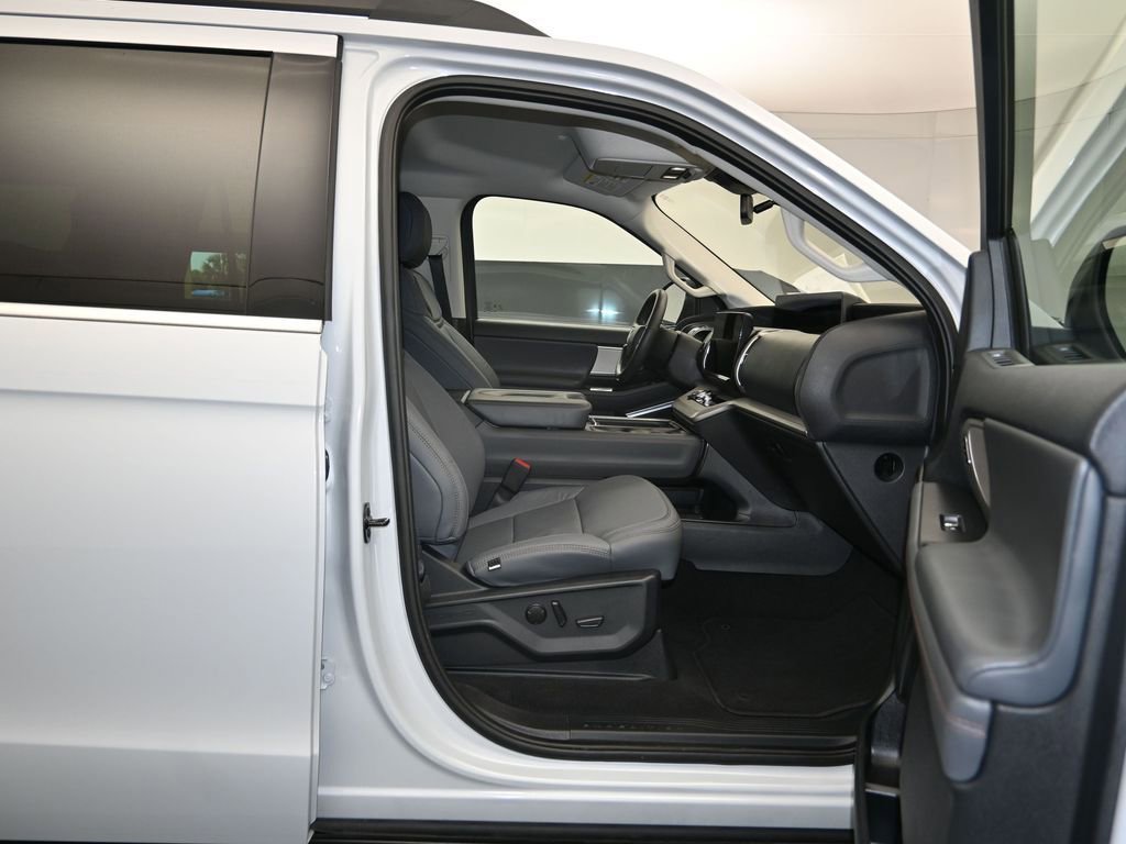Certified 2025 Ford Expedition Max Active RWD image 27