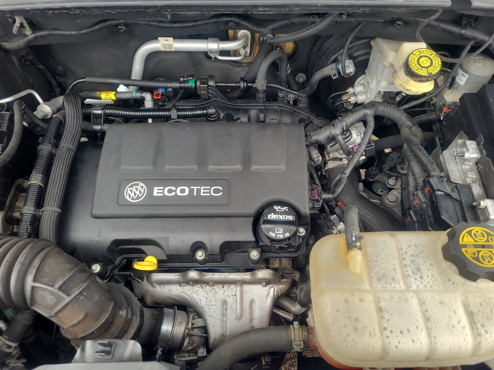 Used 2018 Buick Encore Preferred AWD/4WD image 22