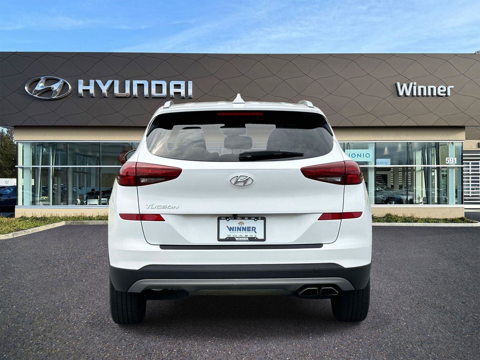 Used 2020 Hyundai Tucson Limited w/ Cargo Package FWD image 3