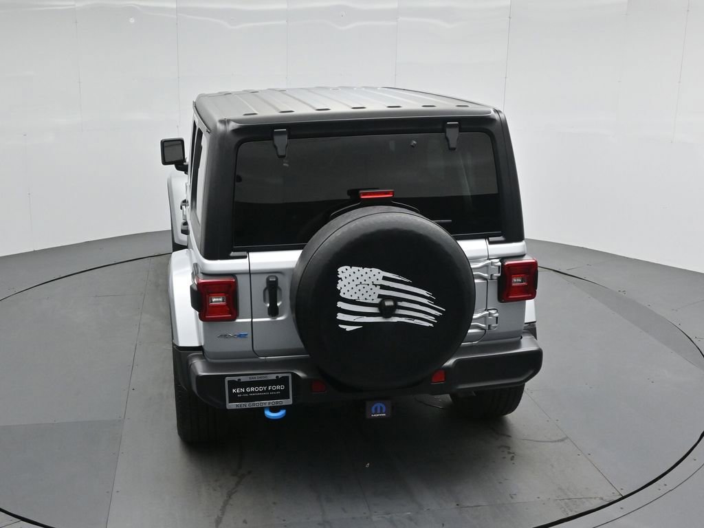 Used 2023 Jeep Wrangler Unlimited Sahara image 41