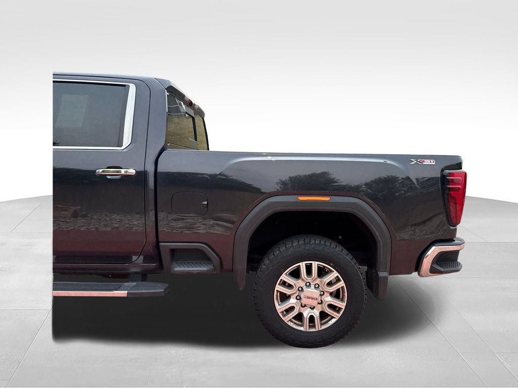 Used 2024 GMC Sierra 3500 SLT w/ SLT Premium Package AWD/4WD image 38
