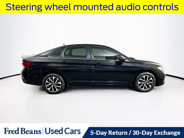 Used 2022 Volkswagen Jetta S image 6