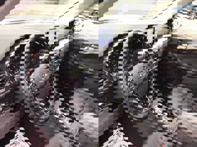 Certified 2022 Ford Escape SEL image 8