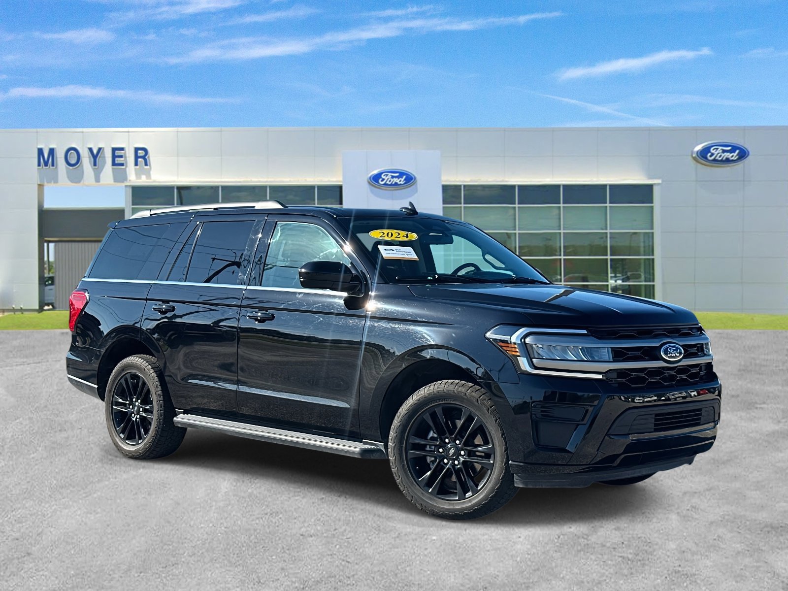 Certified 2024 Ford Expedition XLT image 7
