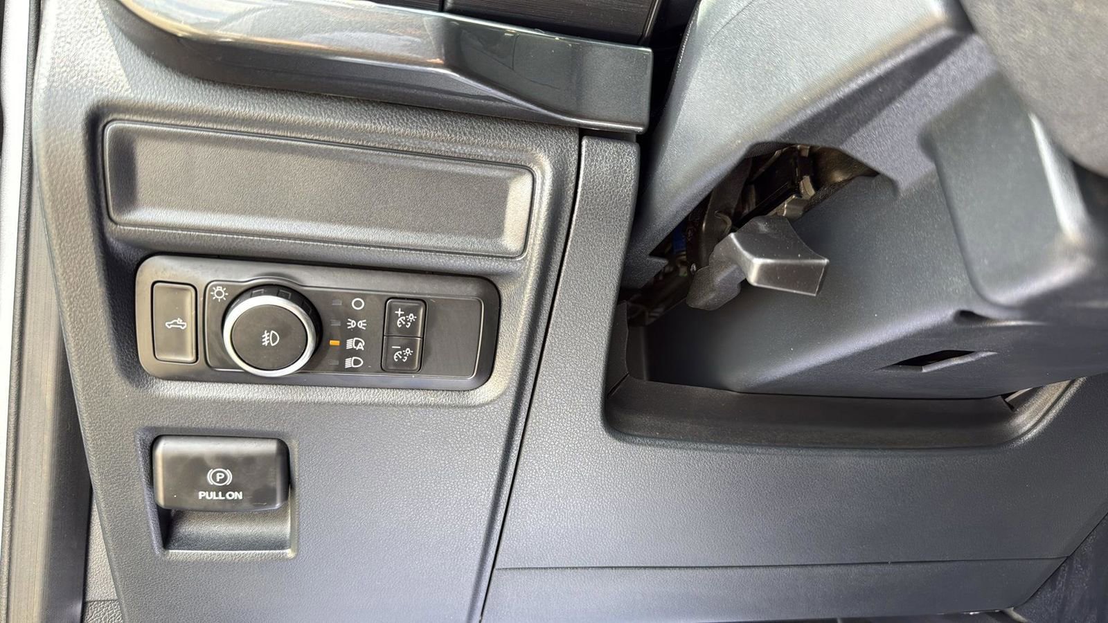 Certified 2022 Ford F150 XL w/ STX Appearance Package image 15