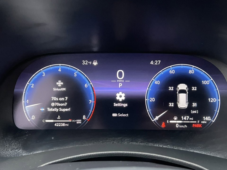 Used 2023 Toyota Highlander Limited image 22