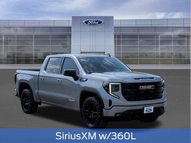 Used 2023 GMC Sierra 1500 Elevation w/ X31 Off-Road Package AWD/4WD image 9