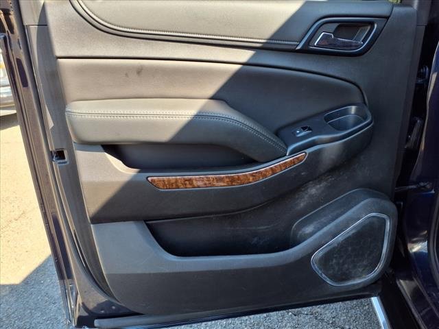 Used 2019 Chevrolet Suburban Premier w/ Premier Plus Edition image 7
