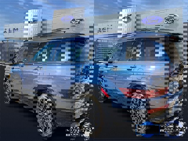 Used 2025 Hyundai Santa Fe Calligraphy w/ Tow & Go Package image 4