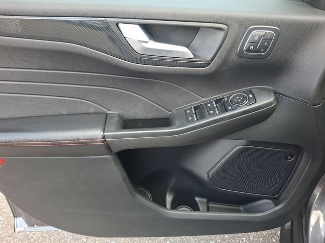 Certified 2023 Ford Escape ST-Line Select w/ Tech Pack #2 AWD/4WD image 12