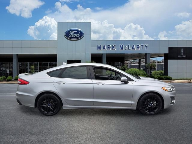 Certified 2020 Ford Fusion SE w/ Equipment Group 151A FWD image 6