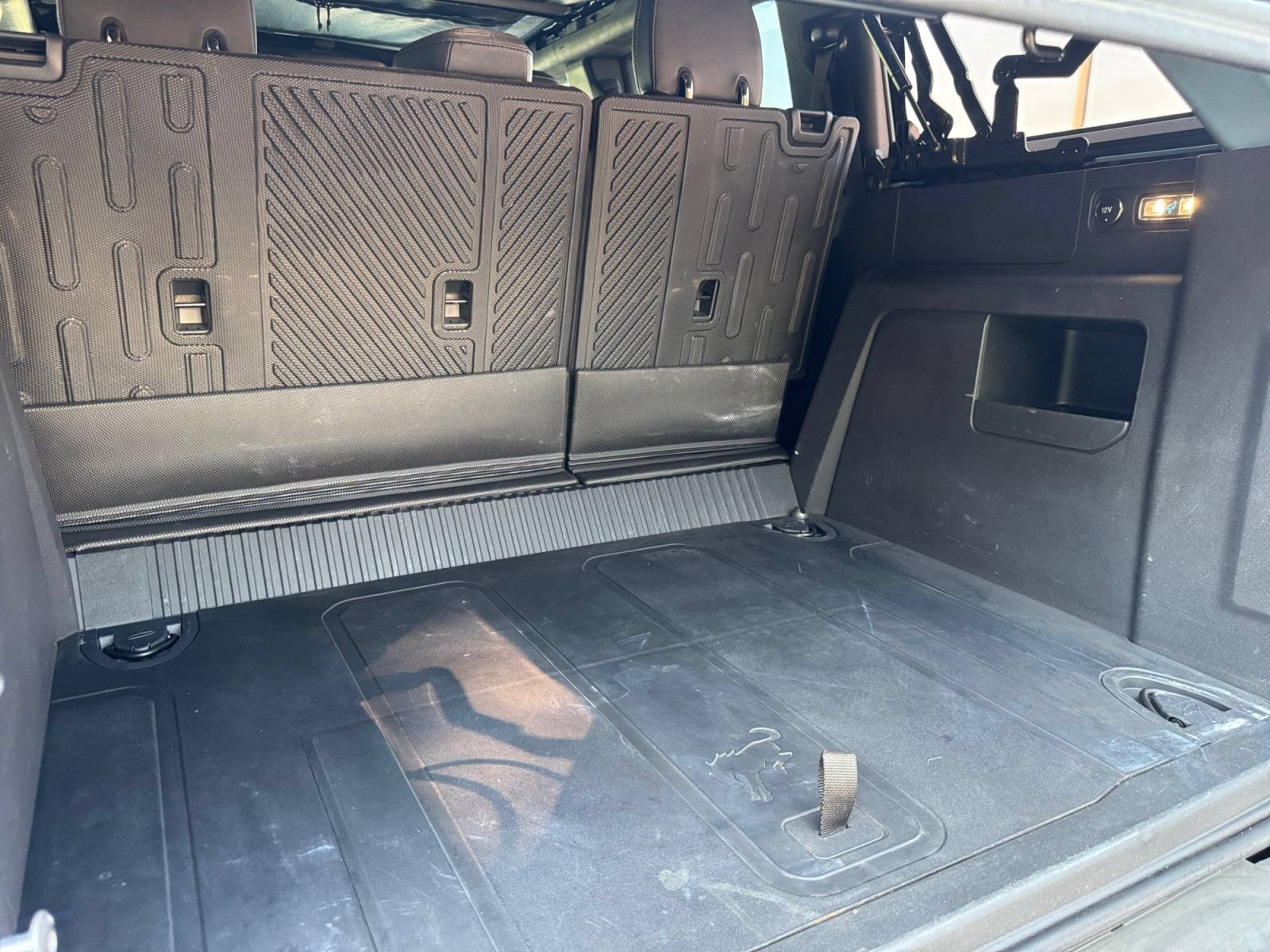 Certified 2022 Ford Bronco Badlands AWD/4WD image 16