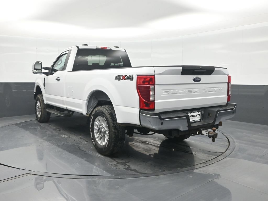Certified 2022 Ford F350 XLT w/ XLT Value Package image 4