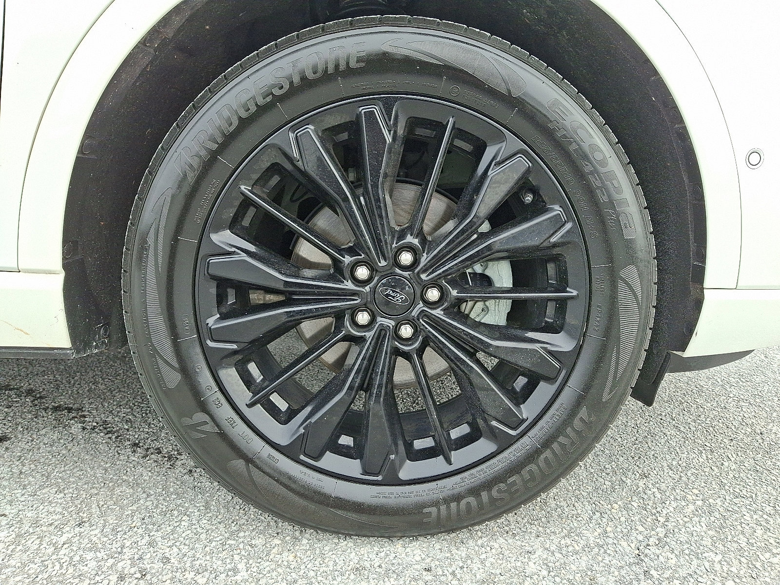 Certified 2023 Ford Escape ST-Line Elite w/ Premium Technology Package image 8