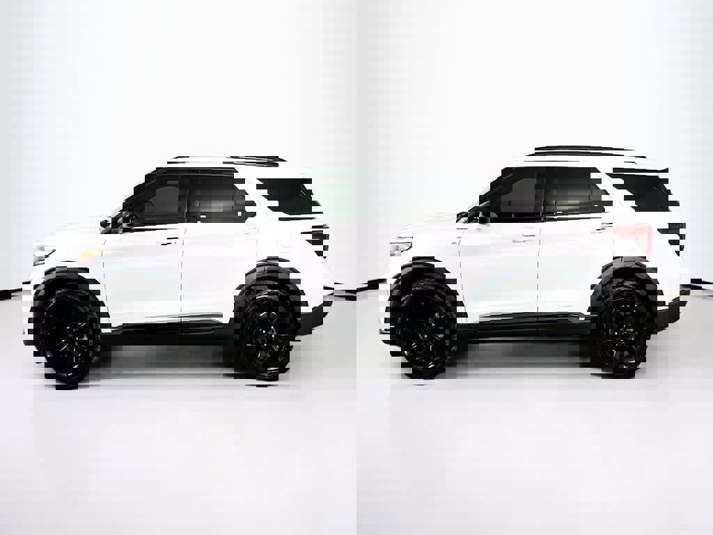 Certified 2022 Ford Explorer ST-Line image 2