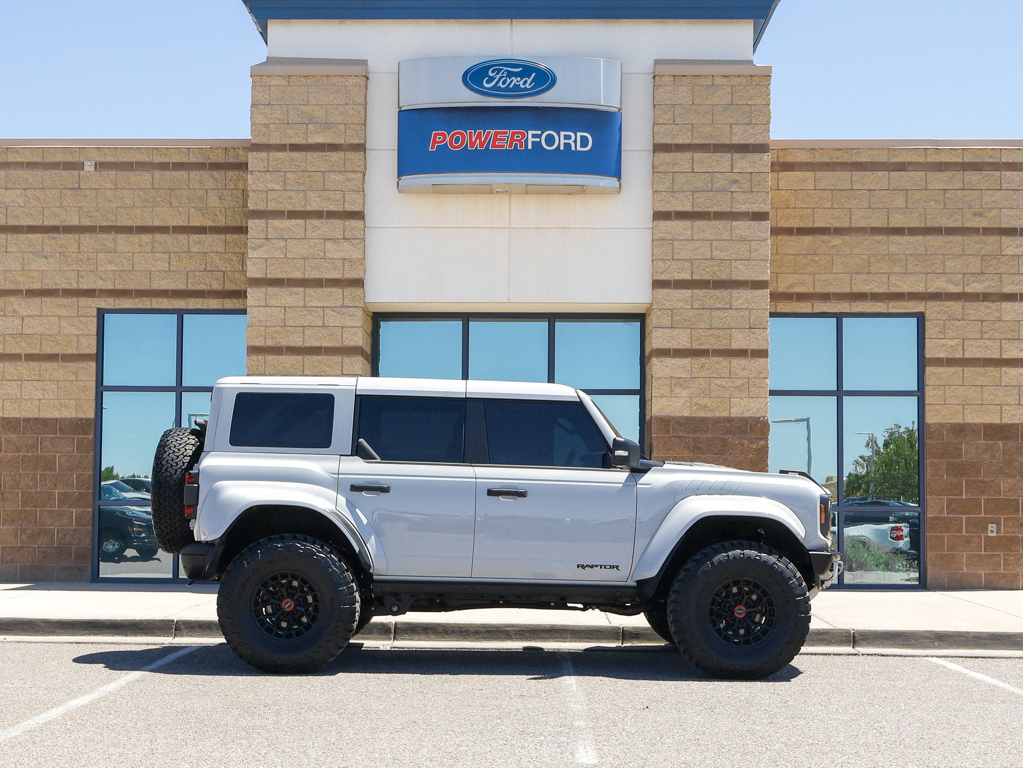 Certified 2026 Ford Bronco Raptor AWD/4WD image 5