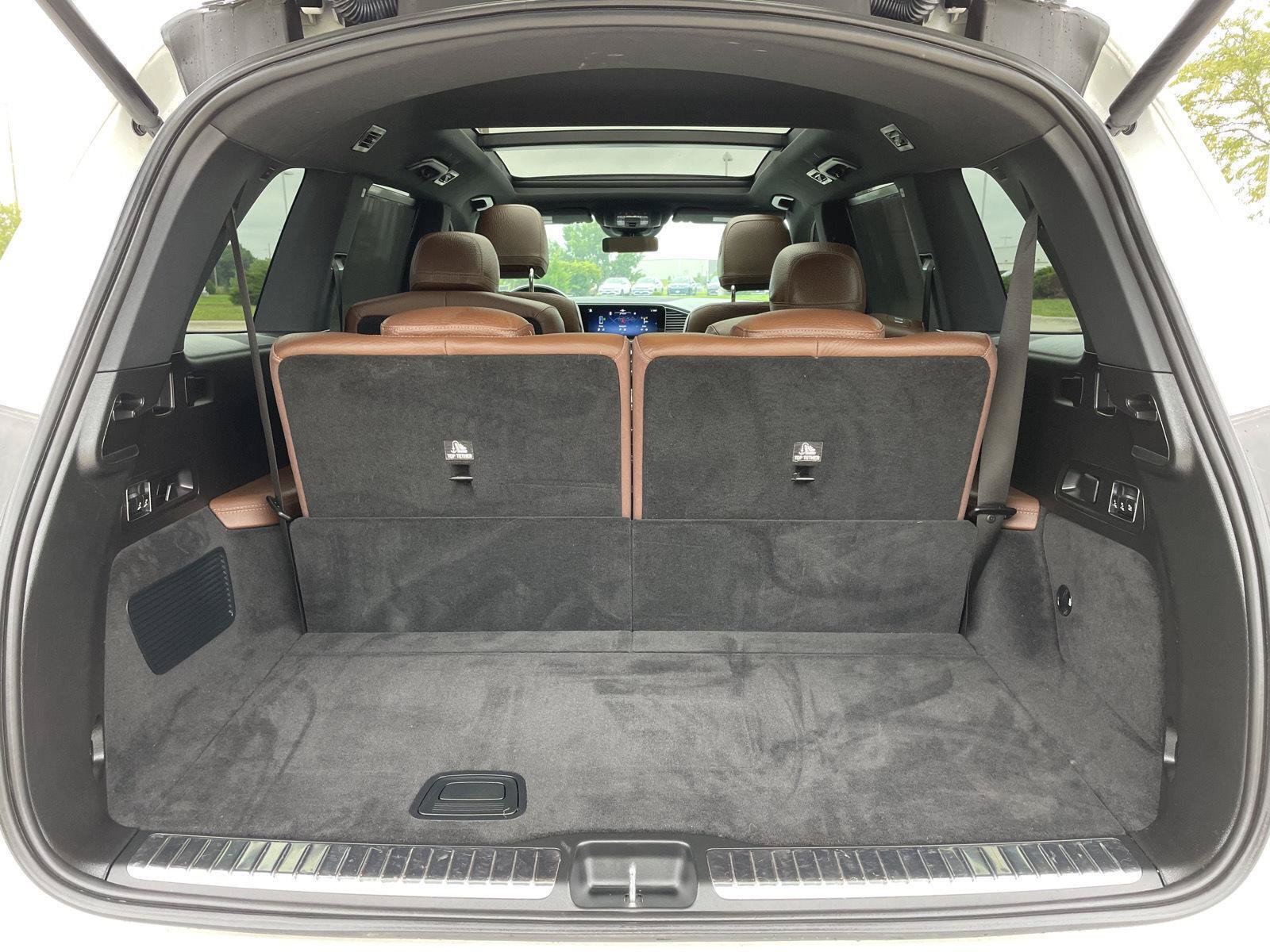 Used 2024 Mercedes-Benz GLS 450 4MATIC image 40