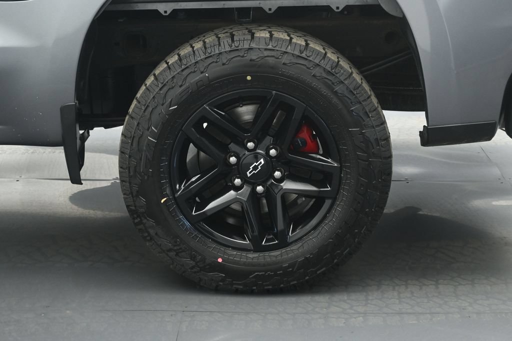 Used 2022 Chevrolet Silverado 1500 Custom Trail Boss AWD/4WD image 19