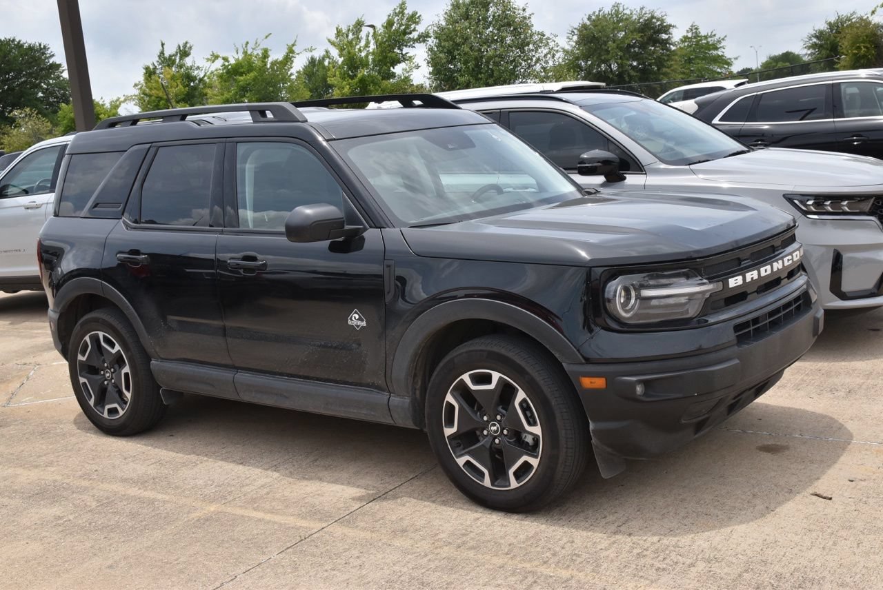 Certified 2023 Ford Bronco Sport Outer Banks w/ Tech Package AWD/4WD image 5
