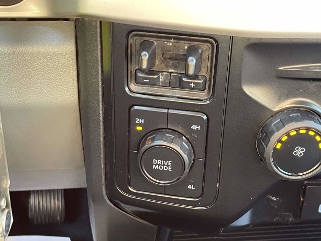 Certified 2026 Ford F350 XLT AWD/4WD image 28