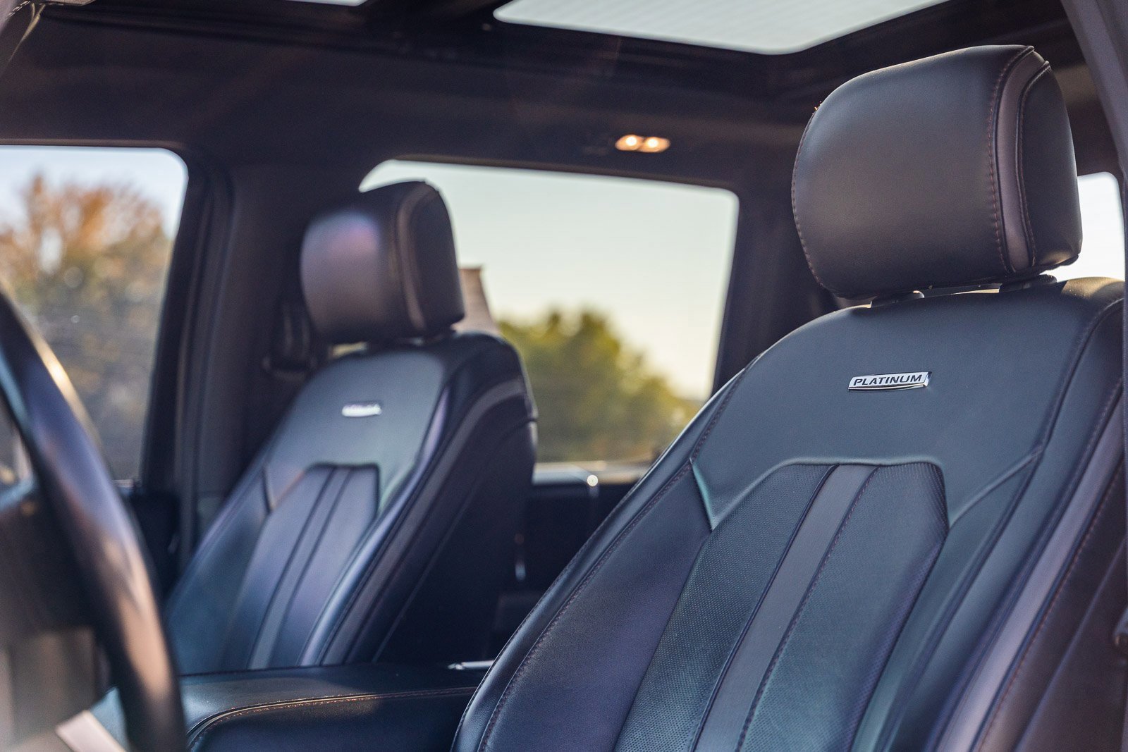 Certified 2019 Ford F450 Platinum w/ Platinum Ultimate Package image 24