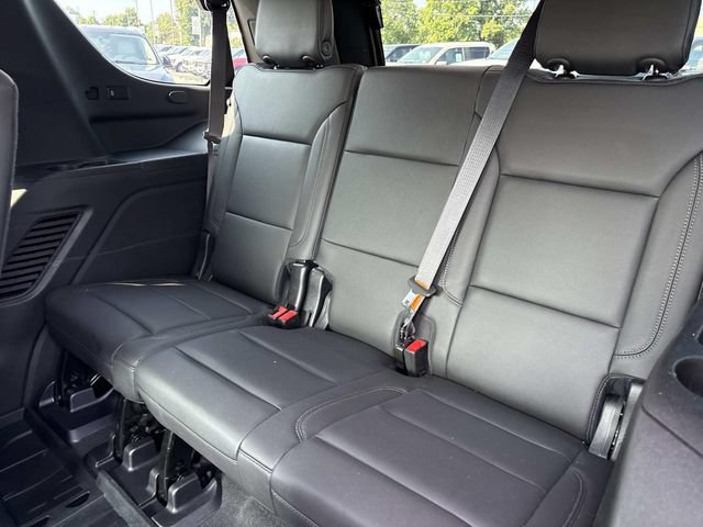 Used 2022 Chevrolet Tahoe Z71 w/ Z71 Off-Road Package AWD/4WD image 20