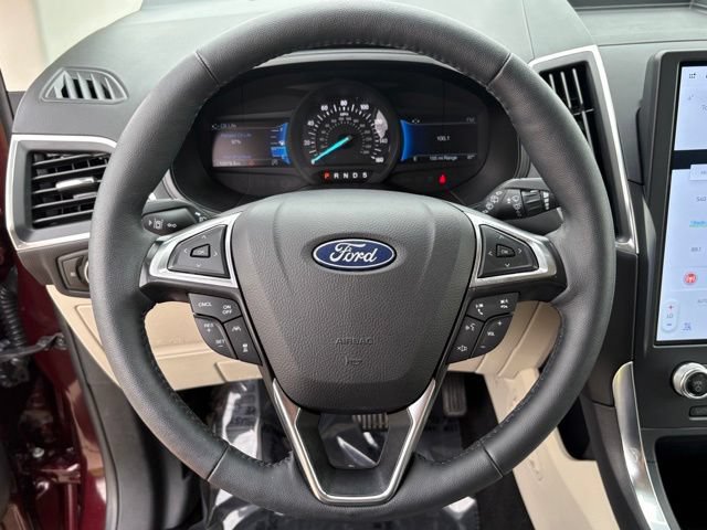 Certified 2024 Ford Edge Titanium w/ Equipment Group 301A AWD/4WD image 14