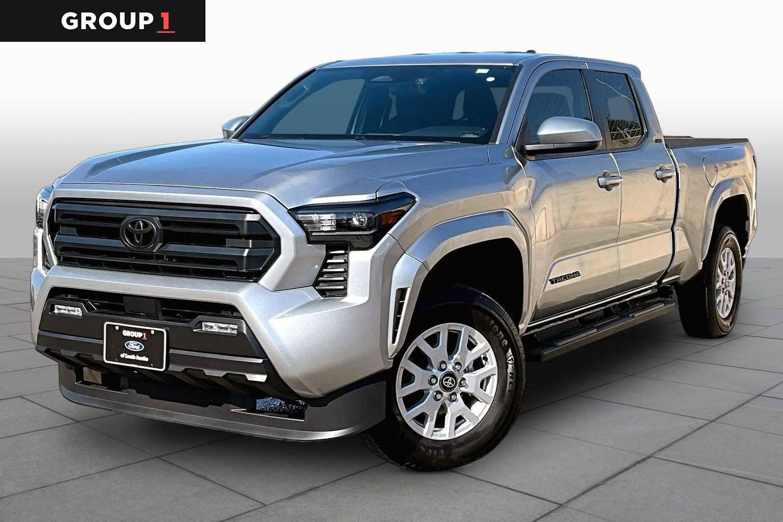 Used 2025 Toyota Tacoma SR5