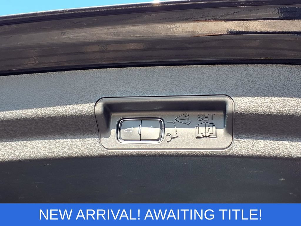 Certified 2023 Ford Explorer XLT w/ Equipment Group 202A AWD/4WD image 22