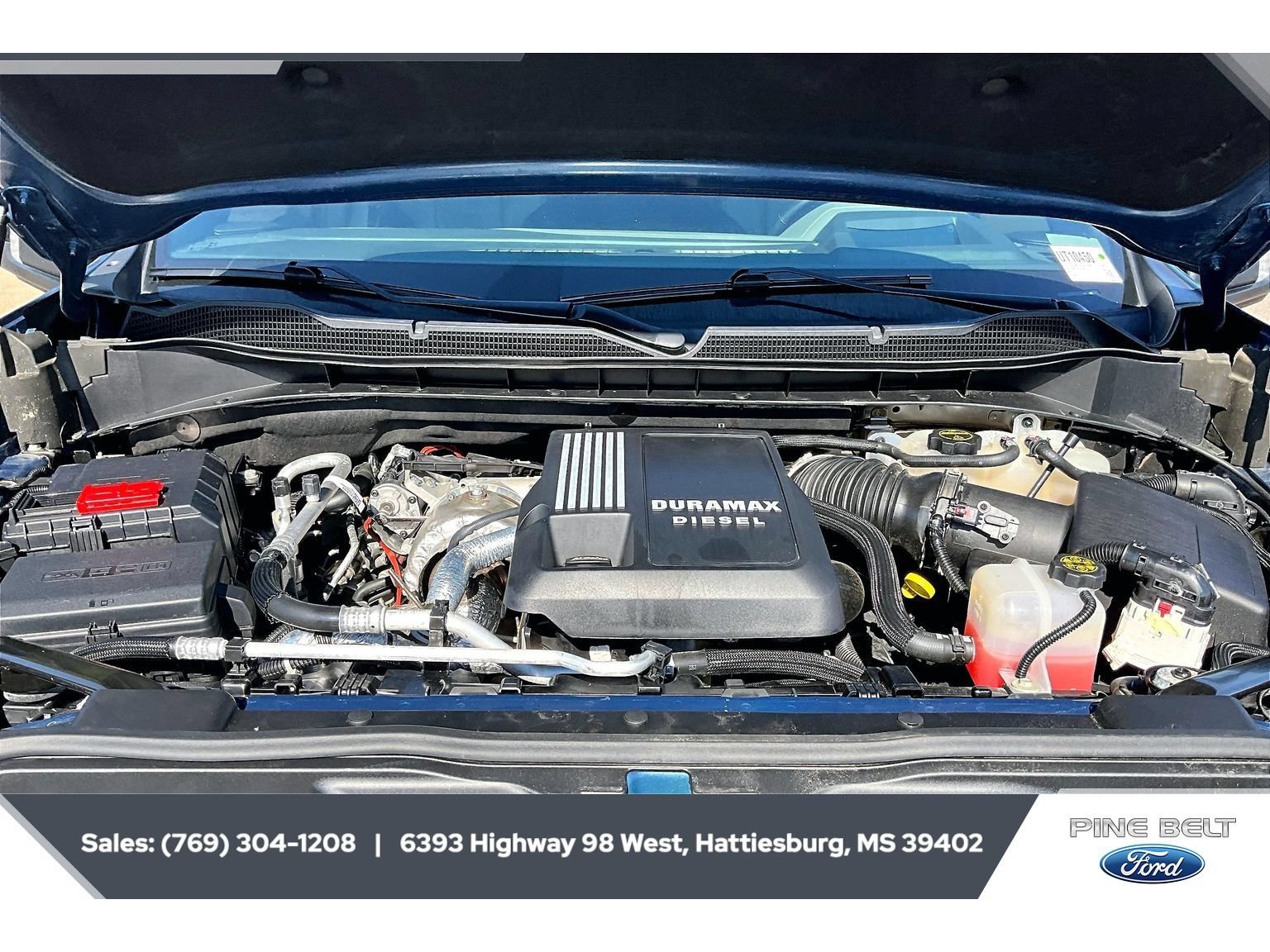 Used 2024 Chevrolet Silverado 1500 ZR2 w/ Technology Package AWD/4WD image 8