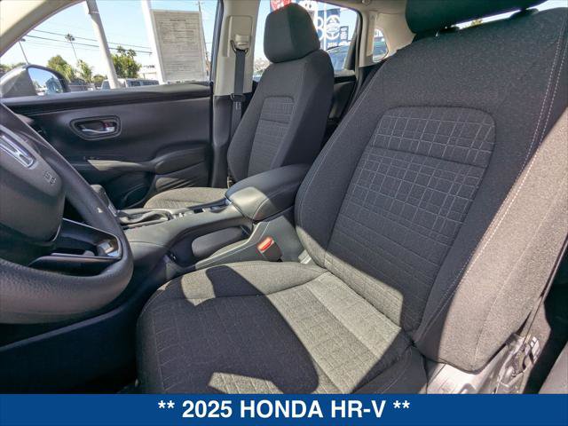 Used 2025 Honda HR-V LX image 19